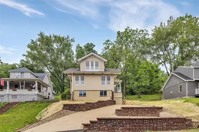 7661 Pennsylvania Ave, North Huntingdon, PA 15642 - Photo 1
