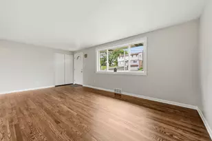 4780 Prescott Dr, Bethel Park, PA 15102 - Photo 3