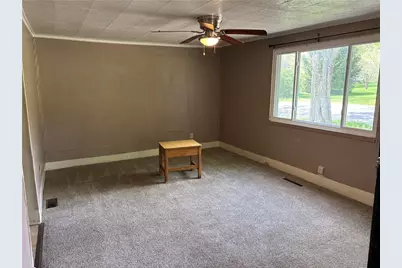44 Bedford Road, Shenango Township, PA 16159 - Photo 5