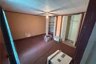 44 Bedford Rd, Shenango Township, PA 16159 - Photo 9