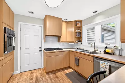 116 1st St, Beaver, PA 15009 - Photo 11