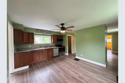 33 Hubbard Rd, Smith Township, PA 15021 - Photo 3