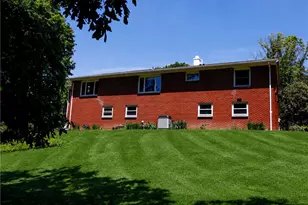 123 Hermitage Cir, Ligonier Township, PA 15658 - Photo 5