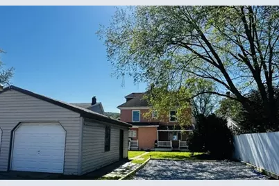 321 E 4th St, Derry Township, PA 15627 - Photo 11