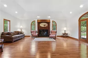 7 Grayhurst Dr, Wilkins Township, PA 15235 - Photo 21