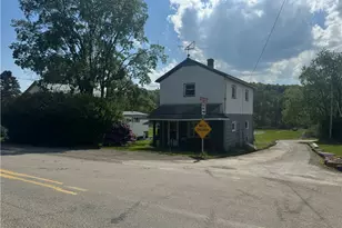2344 McIntyre Rd, Conemaugh-Yough Townships, PA 15756 - Photo 3