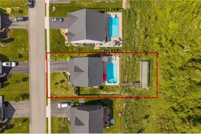 250 Regency Drive, North Strabane, PA 15330 - Photo 3