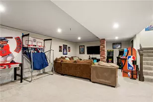 250 Regency Dr, North Strabane, PA 15330 - Photo 37