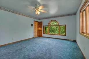450 Knollwood Cir, Economy, PA 15042 - Photo 23