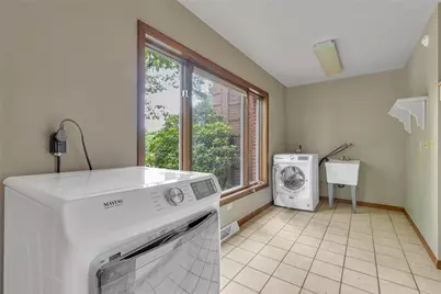 450 Knollwood Cir, Economy, PA 15042 - Photo 31