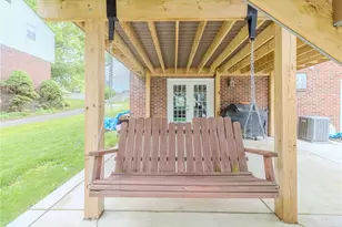 134 Chris Dr, Penn Twp, PA 15642 - Photo 45