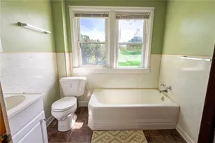 430 N Main St, Harrisville Boro, PA 16038 - Photo 19