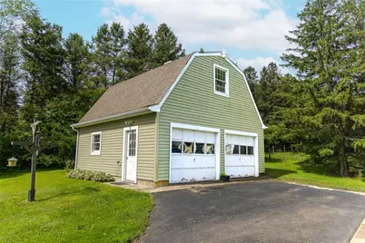 430 N Main St, Harrisville Boro, PA 16038 - Photo 3