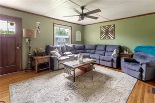 430 N Main St, Harrisville Boro, PA 16038 - Photo 9