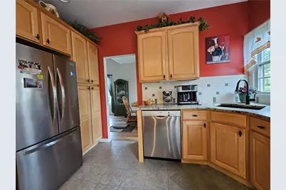 105 Sunburst Ct, Center Township, PA 16001 - Photo 31