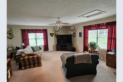 105 Sunburst Ct, Center Township, PA 16001 - Photo 37