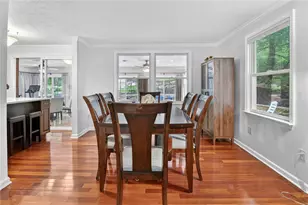 847 MacArthur Dr, Pittsburgh, PA 15228 - Photo 7