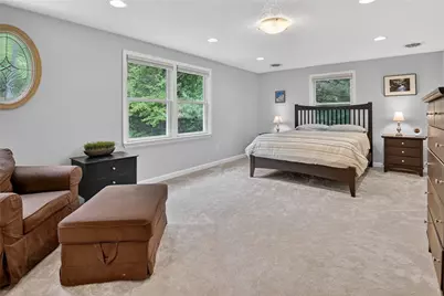 847 Macarthur Drive, Pittsburgh, PA 15228 - Photo 19