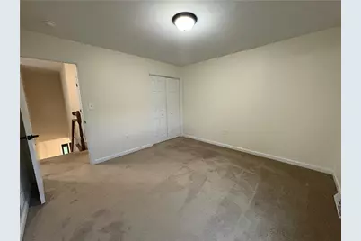 137 Robinson Dr, Pittsburgh, PA 15236 - Photo 27