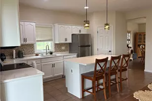 137 Robinson Dr, Pittsburgh, PA 15236 - Photo 15