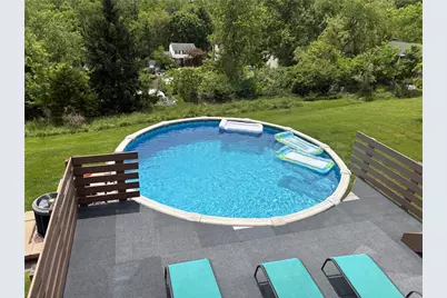 137 Robinson Dr, Pittsburgh, PA 15236 - Photo 43