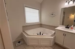 137 Robinson Dr, Pittsburgh, PA 15236 - Photo 29
