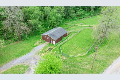 383 Ridgemont Dr, Ohioville, PA 15059 - Photo 11