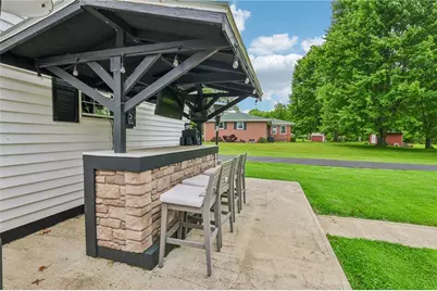 2472 Willowhurst Cir, Shenango Township, PA 16101 - Photo 31