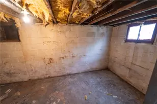 115 Laughlin St, Dawson, PA 15428 - Photo 25