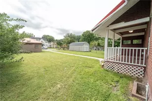 115 Laughlin St, Dawson, PA 15428 - Photo 3