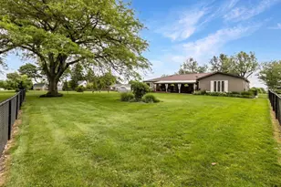 5275 Tuscarawas Rd, Brighton Township, PA 15009 - Photo 35