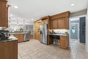 5275 Tuscarawas Rd, Brighton Township, PA 15009 - Photo 9