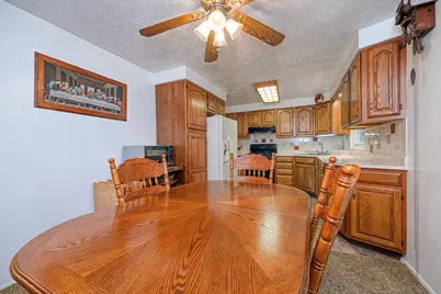 3000 Woodview Drive, Pittsburgh, PA 15101 - Photo 13