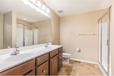 248 Broadstone Dr, Adams Township, PA 16046 - Photo 19