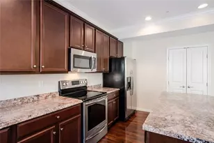 248 Broadstone Dr, Adams Township, PA 16046 - Photo 9