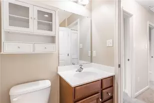248 Broadstone Dr, Adams Township, PA 16046 - Photo 25