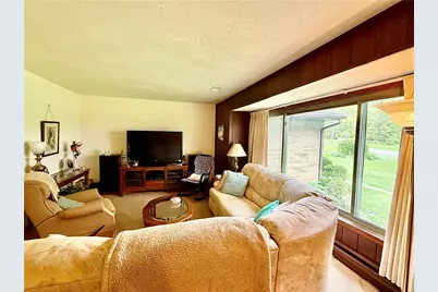 320 Saxonburg Rd, Summit Township, PA 16002 - Photo 15