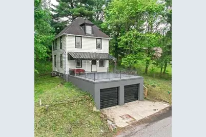 251 Pattison St, Evans City, PA 16033 - Photo 1