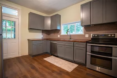 251 Pattison St, Evans City, PA 16033 - Photo 7