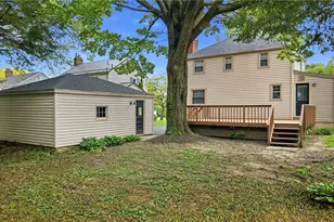 1408 Glenwood Dr, Sharon, PA 16146 - Photo 37