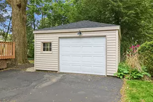 1408 Glenwood Dr, Sharon, PA 16146 - Photo 5