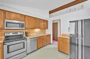 562 Bruton Dr, Richland, PA 15044 - Photo 9