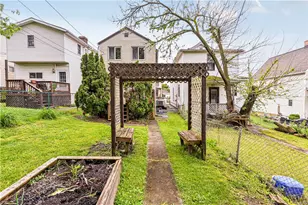 417 Vine St, Greensburg, PA 15601 - Photo 33