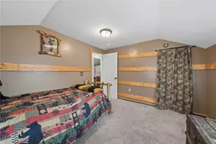 2106 Lindsay Rd, Pittsburgh, PA 15221 - Photo 21