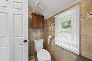 2106 Lindsay Rd, Pittsburgh, PA 15221 - Photo 27