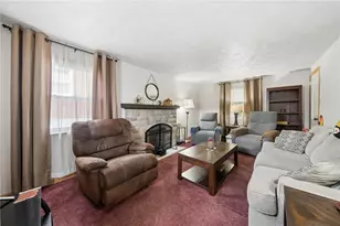 2106 Lindsay Rd, Pittsburgh, PA 15221 - Photo 13