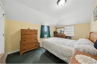 2106 Lindsay Road, Pittsburgh, PA 15221 - Photo 17