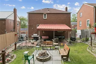 2106 Lindsay Rd, Pittsburgh, PA 15221 - Photo 35