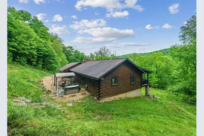 905 Indian Creek Valley Rd, Saltlick Township, PA 15446 - Photo 3