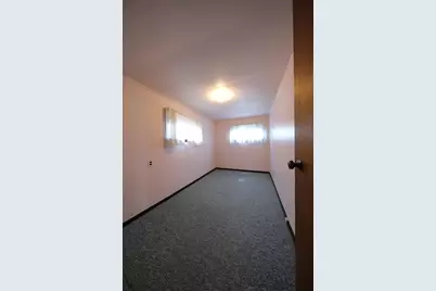 300 E 4th Street, East Brady, PA 16028 - Photo 15